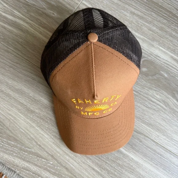 Faherty Brown Trucker Cap Hat Manufacturing Graphic Loho embroidered nwot - Picture 5 of 5